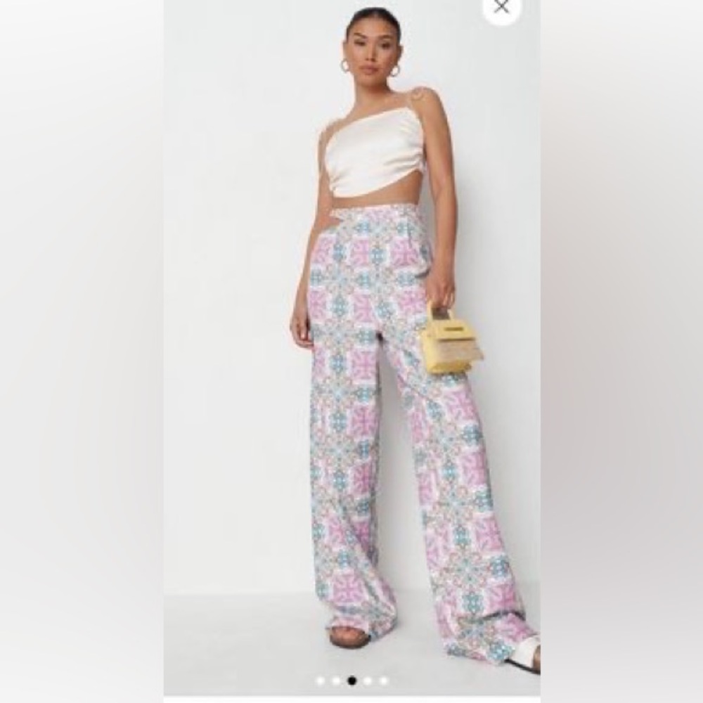 Wide leg cut out diamanté detail pants by Missguided